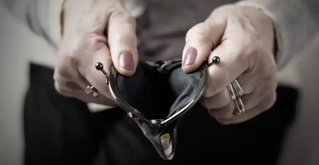 Fraude bancária contra idosos